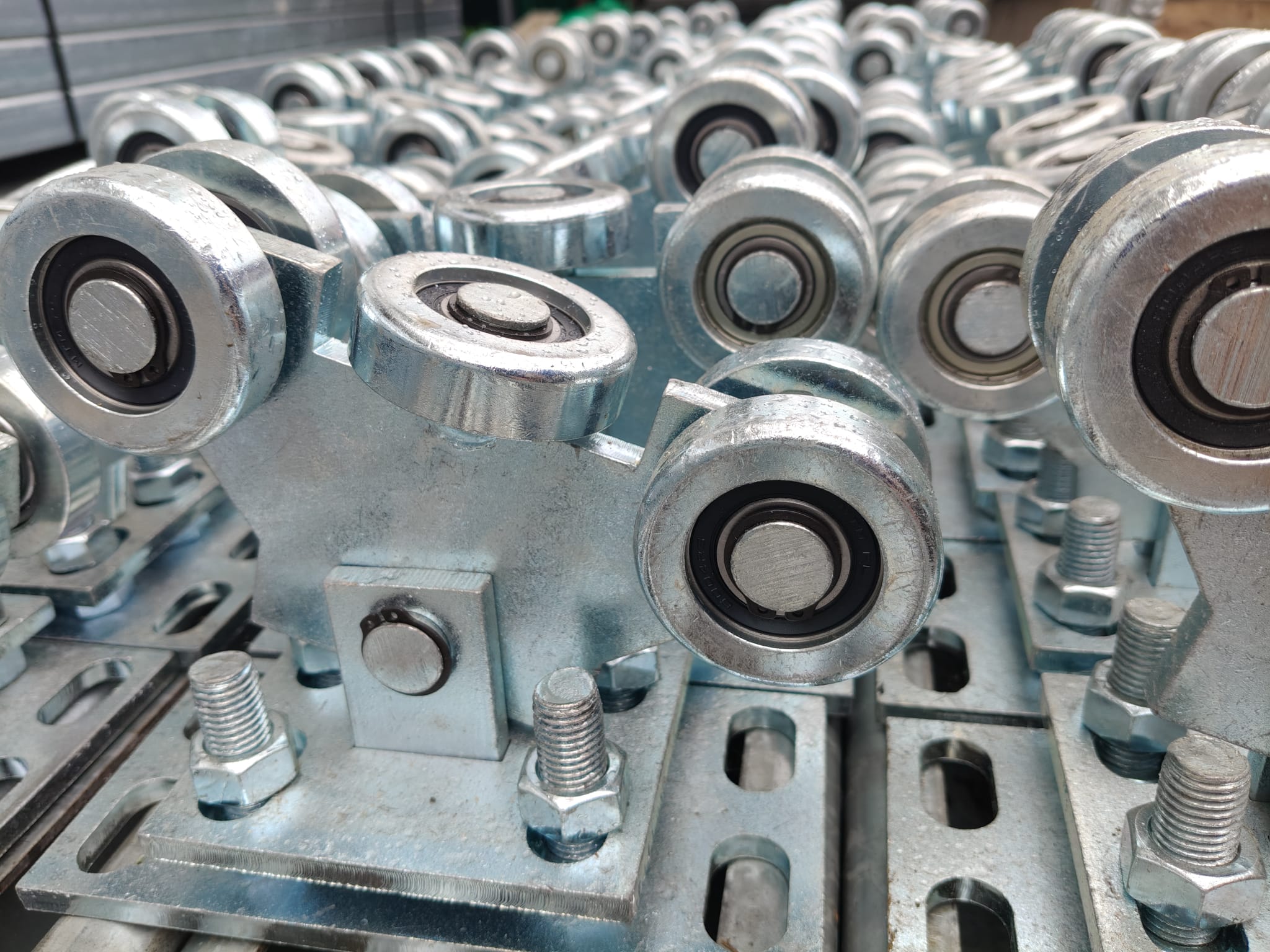 Akcesoria ogrodzeniowe